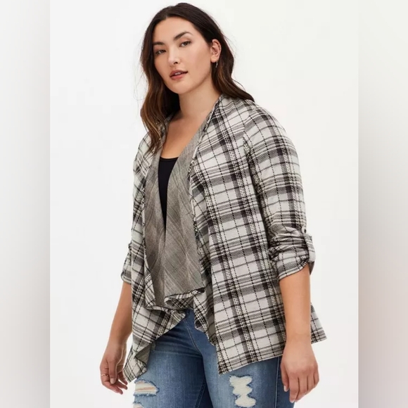Torrid Black & Ivory Plaid Drape Cardigan Jacket - Picture 1 of 12